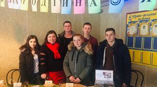 Благодійна ярмарка "заради порятунку онкохворих дітей"