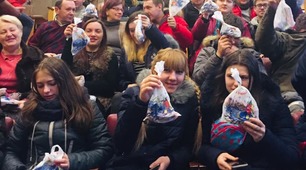 Св. Миколай це чудотворець який приносить не лише подарунки!!!