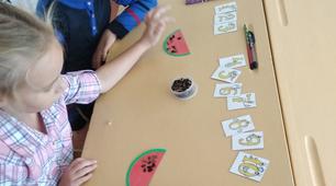 Дидактичний матеріал "Веселі цифри"