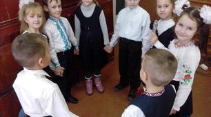 Урок на тему "Закріплення звукового значення букви «же». Опрацювання української народної казки «Лисичка та Журавель».