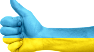 Презентація з теми "Синонімічні й антонімічні  прийменники. Прийменниково-іменникові конструкції в ролі членів речення".
