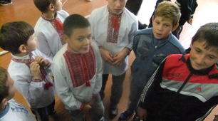 Тема: Твори українських письменників про життя людини в сучасному  світі (на прикладі творів Є.Гуцала та І.Калинця). Урок позакласного читання.