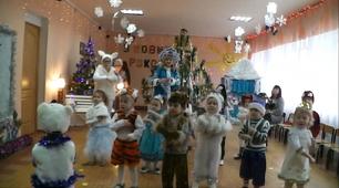 Чарівна сніжинка (1 молодша група)