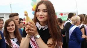 Ось і продзвенів шкільний дзвінок востаннє!