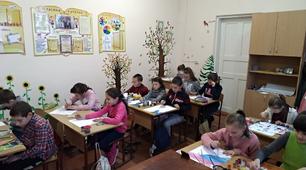 Заняття в гуртку "Образотворче мистецтво"