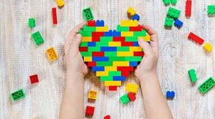 НУШ. Стіна слів. Дні тижня та числа у стилі LEGO. Матеріал на допомогу вчителю.