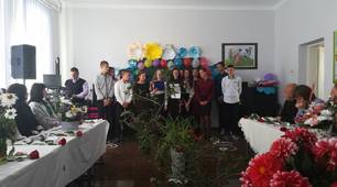 Sărbătoare închinată limbii materne „Preamăriți al limbii nume...”