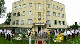 Сценарій випускного вечора "Червневий цвіт зове у світ"