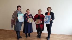 Мистецька вітальня «Золоті розписи живопису народної майстрині Марії Гусак»