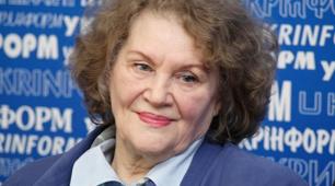 Ліна Костенко " Недумано, негадано.." , " По сей день Посейдон посідає свій трон..."