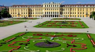 Schloss "Schönbrunn"