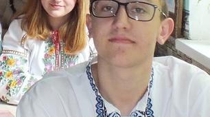  8 клас. Зорова і слухова сенсорні системи.