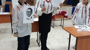 Квест з елементами флешмобу: «Ми – українці, наш дім – Україна!»