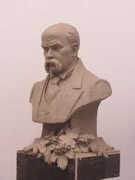 Бюст, статуя в камне на могилу, цена. Мемориальная, ритуальная ...