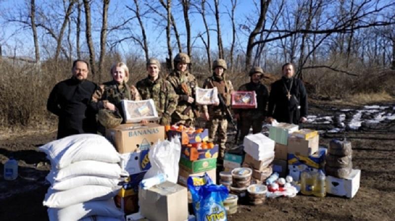 Вінницькі священики-волонтери доставили в АТО допомогу військовим ...